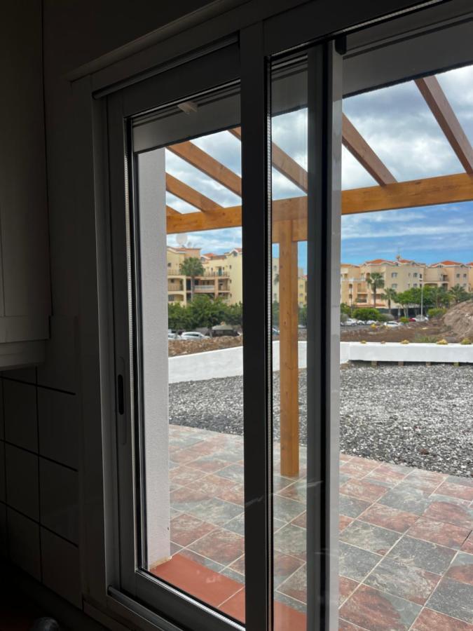 2 Bedroom Apartments Los Cristianos Beach Tenerife Tamaragua Arona  Esterno foto